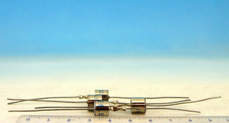10 x Vintage Silicon DIODE TUNGSRAM Hungary Si SY202 200V 1A NOS