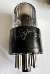 1 NOS 6SL7GT Sylvania Black Plate Chrome Top Vacuum Tube