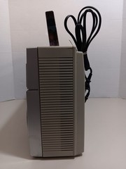 CROWN CSC-52F, PORTABLE STEREO CASSETTE W/ 2-BAND RADIO Player with Cord