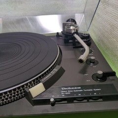 Technics SL-1900 Direct Drive Automatic Turntable System good condition From JPN