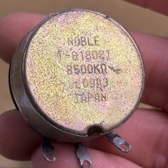 VTG NOBLE T-G1802T B500KOhms 6609A3 Japan Potentiometer w .23″ Shaft Guitar Amp