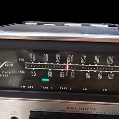 McIntosh MAC 1900 Solid State Stereo Receiver with Analog Tuner Dial working