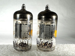 Amperex 12AX7 /ECC83 14mm Short Plate Mullard. Pair Blackburn Tests Strong (M2)