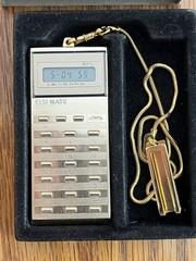NOS Vintage Sharp Gold mini calculator Elsi Mate EL-8061E w/Fob Chain in Box