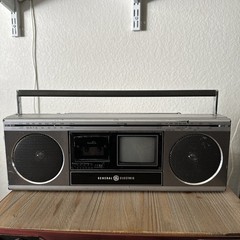 2 GENERAL ELECTRIC GE STEREO MICROCASSETTE BOOMBOX RADIO TV RARE 3XM3214E JAPAN