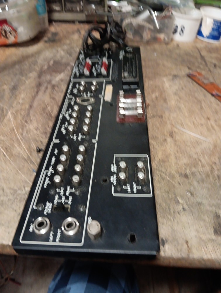 Sansui AU-7500 Integrated Amplifier Parts Back Panel