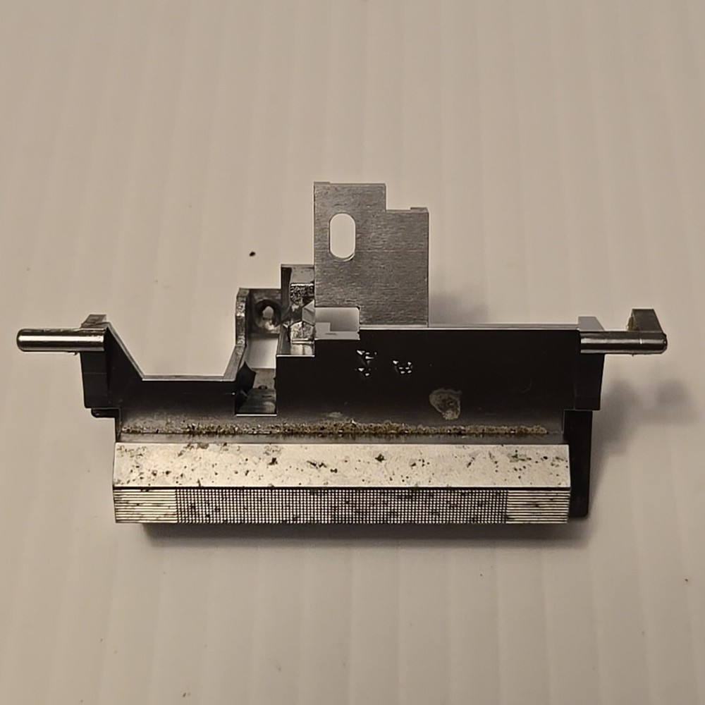 TECHNICS SL-Q350 TURNTABLE – Oem Speed Adjustment Button / Lever- PARTING OUT