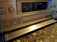 PIONEER DVR-2000 JAPANESE REGION 2 DVD PLAYER/RECORDER TESTED WORKING RARE