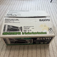 NEW Sanyo VWM-686 VHS VCR Combo Unit Player Recorder 4 Head Hi Fi Stereo