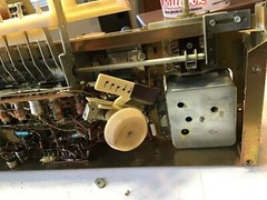 Loewe Opta Type 5806W : Bass or Tremble Control