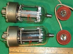 (2) BENDIX 7403 Beam Tetrode Tubes GOOD FILAMENTS! not tested (2.5Amp Filament)
