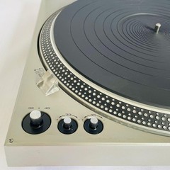 Technics SL-1600 Turntable Record Player Japan