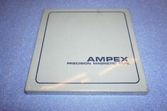 N.E.W sealed AMPEX 1200FT 7″ Spule Reel 1/4in