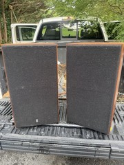 Yamaha NS-690II Vintage 3-Way Natural Sound Speakers Pair Sequential Serials