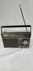 Panasonic RF-1090 Vintage Portable AM/FM Radio Analog Tuner Tested *Please Read*