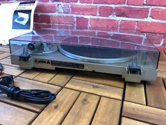 TECHNICS SL-Q350 Quartz Direct Drive Fully Automatic TURNTABLE Tested POWERS ON!