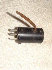 1 – Vintage 6-pin Female to 6-pin Male Cable Mount Adaptor *(10 Available)