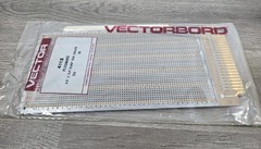 4112 Vector Electronics plugboard 3hole solder pads zig zag buses & ground plane