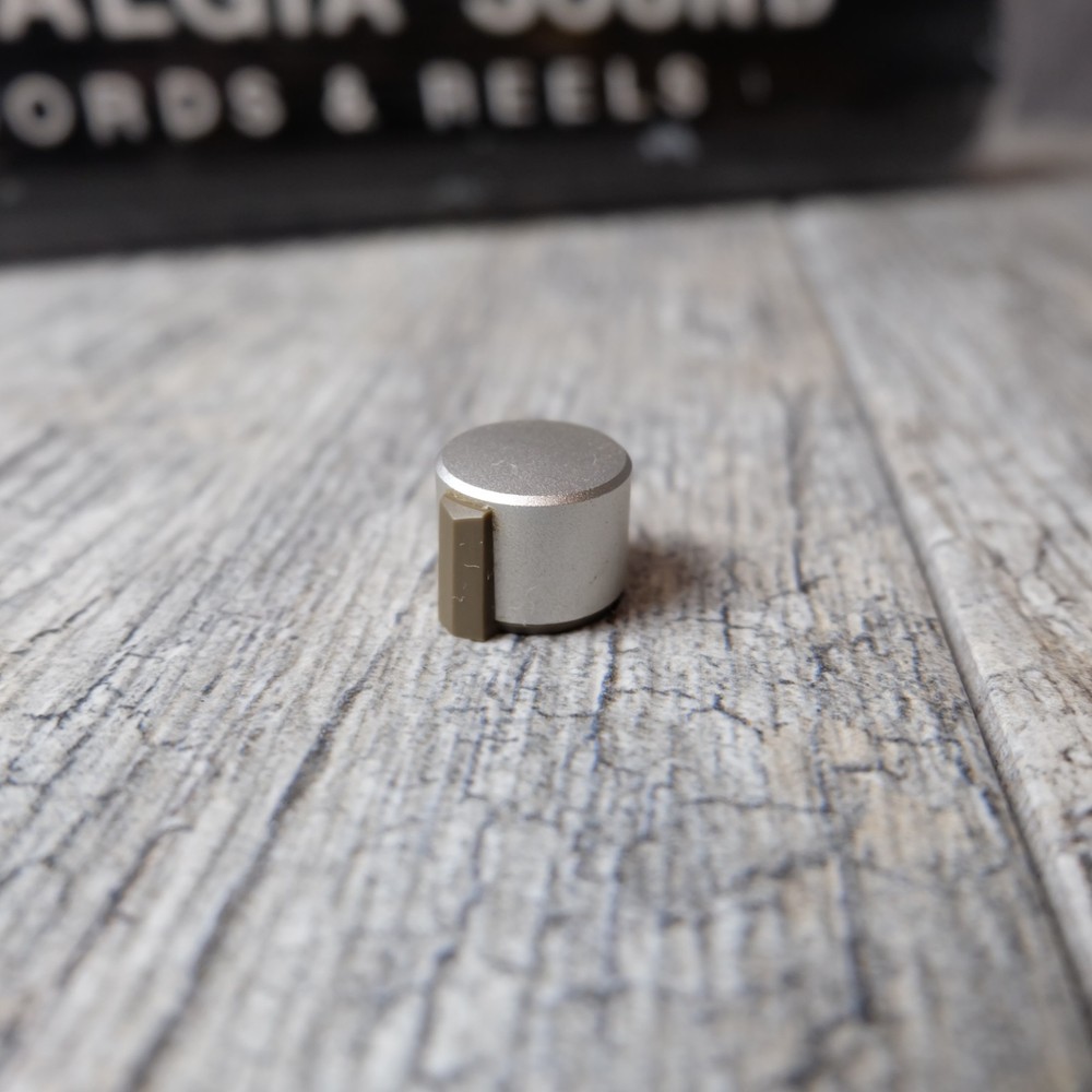 Tascam 32 Teac Reel to Reel – ONE Small Pitch Control or Phones Knob Fits 34 34B