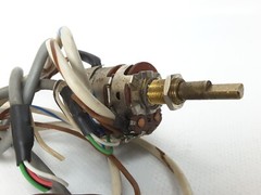 MCINTOSH MR 78 FM TUNER PARTS: VOLUME POTENTIOMETER