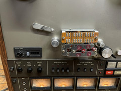 Vintage TEAC A-3440 Reel to Reel Tape Recorder 4 Track Powers On Untested