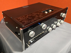 McIntosh C26 Solid-State Preamplifier – Vintage Classic