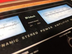 MCINTOSH MC7270 POWER AMPLIFIER ORIGINAL COLOR FOLD OUT SPACE ADVERTISEMENT M600
