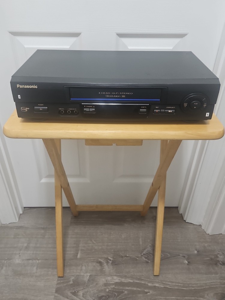 Panasonic PV-V4611 VHS VCR