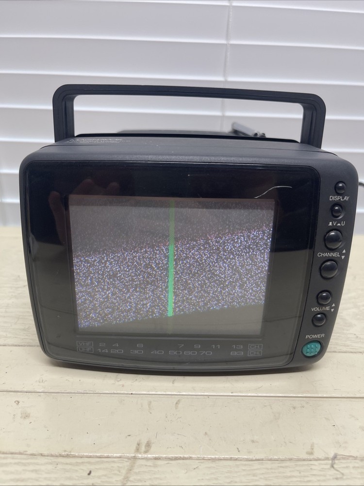 Vintage Magnavox RD0510 5″ Color CRT TV RCA Input Retro w/ Power Adapter
