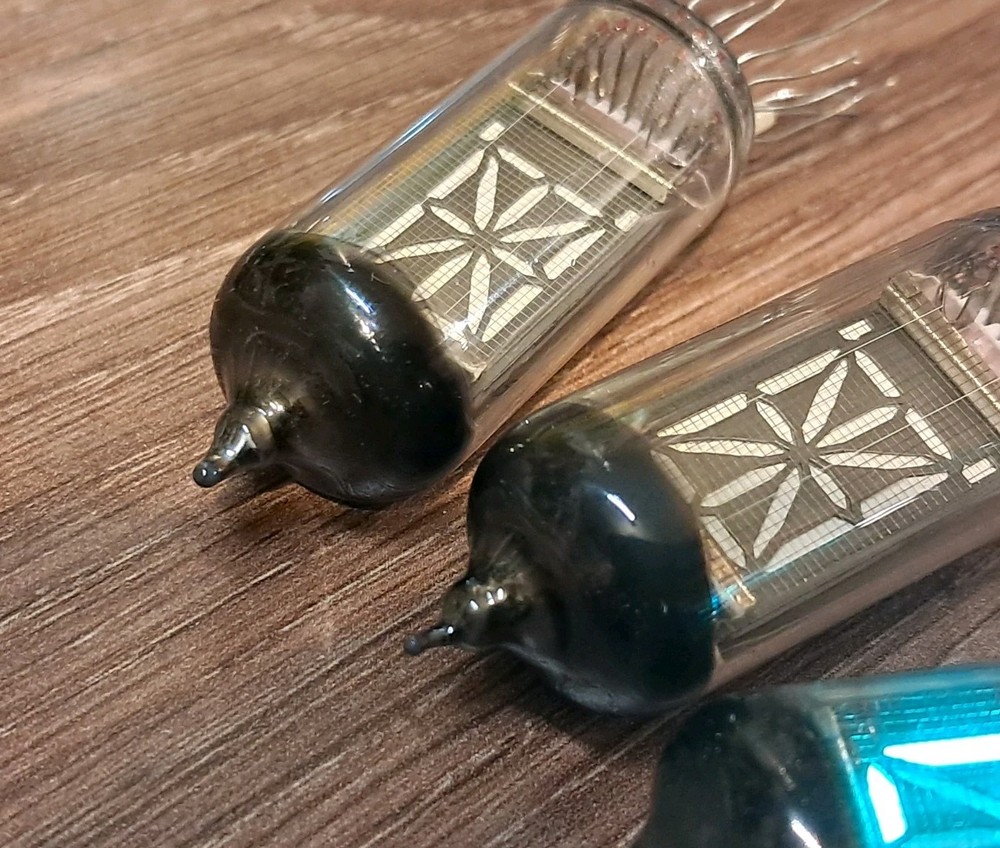 60 x IV-17 tube – Used 18 segmets VFD Tubes – Nixie for DIY – Tube iv17