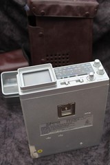Emerson VR22 Portable CRT TV FM AM Radio 1985 Japan Leather Case Battery Pack