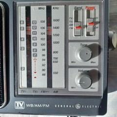 GE General Electric 4 Band Receiver TV/WB/AM/FM Radio 7-2945A TV Sound Tested