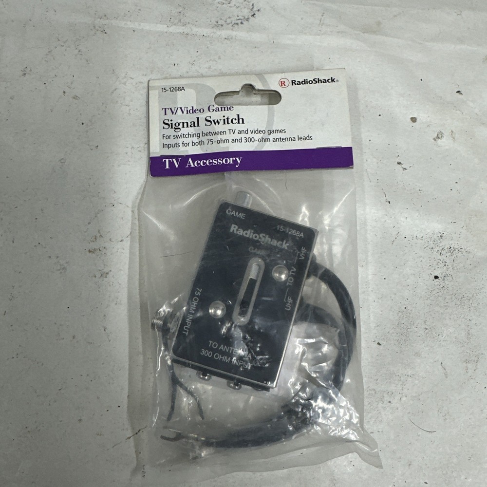 New Old Stock Radio Shack #15-1268A TV-Video Game/ Computer Signal Switch