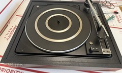 FISHER 230-XA STEREO TURNTABLE DIRECT DRIVE RECORD PLAYER 1979 MADE IN JAPAN!