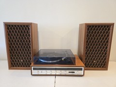 RARE Pioneer C-5600D Compact Turntable System W/Matching Powered Speakers – READ