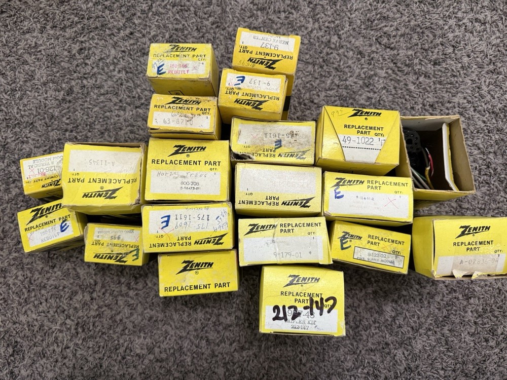 Lot of 20 Vintage Zenith TV Radio Repair Parts Modules Boards Nerve Center Trans