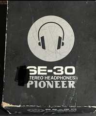Vintage Audio Japan Pioneer SE-30 Stereo White Headphones W/ Box