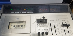 AKAI GXC-75D Cassette Stereo Tape Deck -For Parts OR Repair