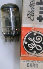 6AR11 TUBE GE BOXED VINTAGE COMMERCIAL SURPLUS