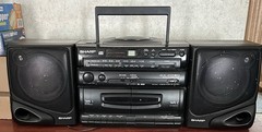 Sharp CX-C030 Portable Cd Stereo System Working ￼￼