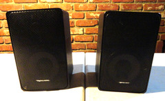 8″TALL Realistic Minimus 7 Black 40W Bookshelf Speakers Pair In OG 40-2030C