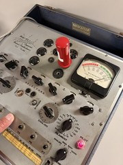 Vintage HICKOK 532 TUBE TESTER ~ Works