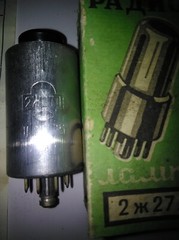 2J27L / 2Zh27L / 2Sh27L / 4P700 / RV2 HF RUSSIAN PENTODE TUBE NOS NEW