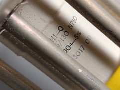 913-3017-00 HI-Q HPD 65/130 N75 Feed -Thru Capacitor 2000pf 5kv 5% 2pcs + Stand