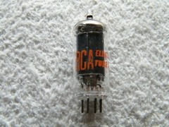 RCA 6AU6A Tube – 76/100 good proper emission – Vintage Vacuum Tube