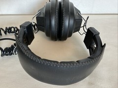Vintage HD-3030 Stereo Mono Headphones Black Padded Volume Control Multi Jack