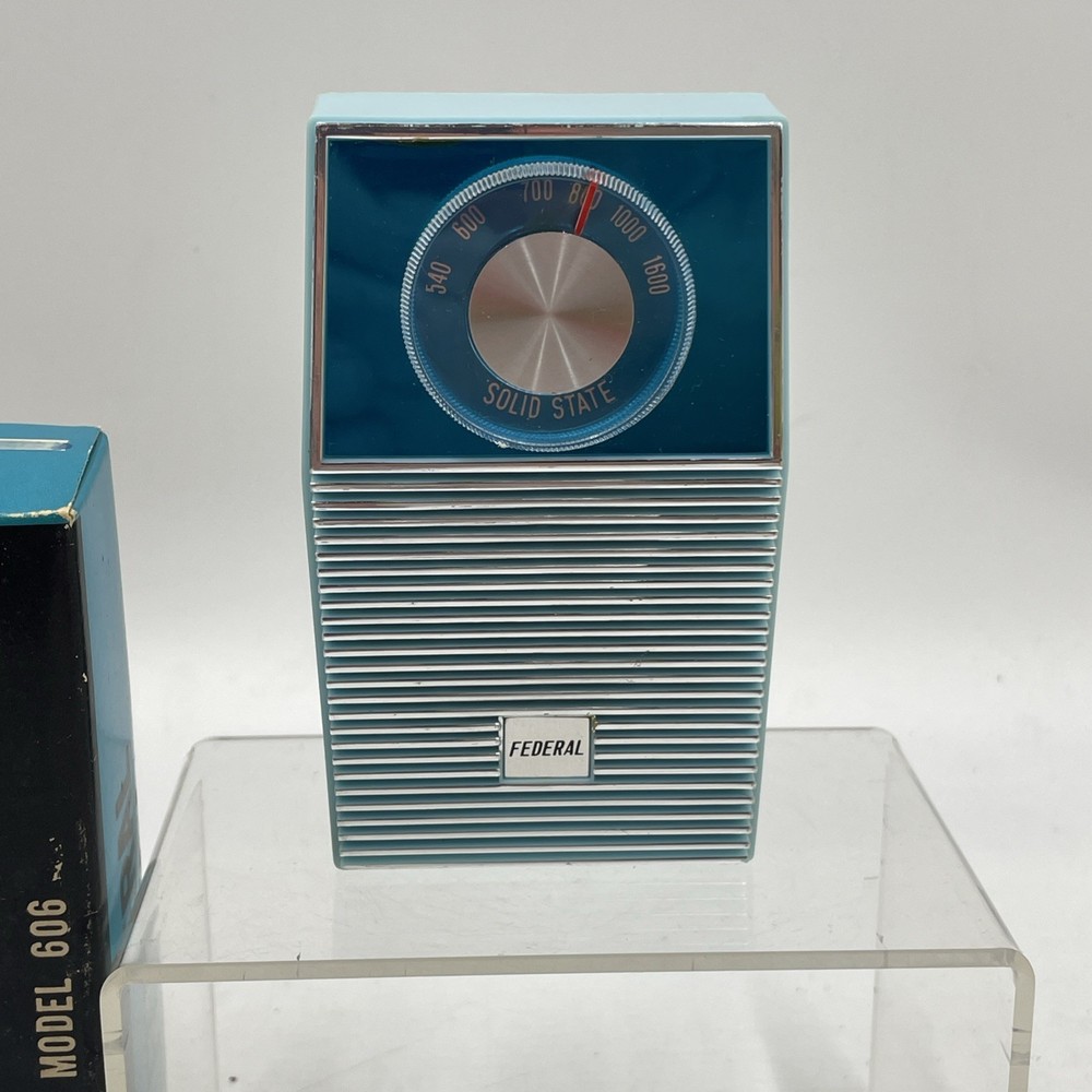 Federal Model 606 AM Radio Baby Blue & Royal Blue. Tested *Read*