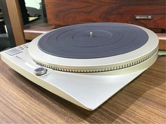 Technics SP-25 Turntable Quartz PLL DD Maintained and in very good condition