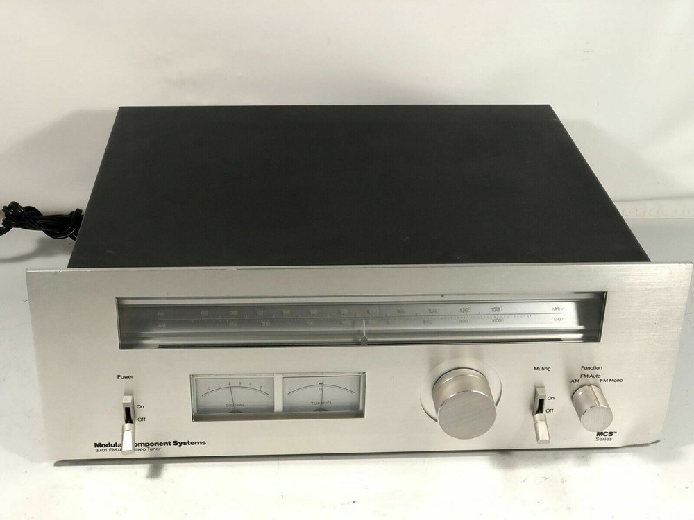 Modular Component Systems Vintage MCS 3701 AM FM Silver Faced Stereo Tuner Japan