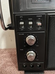 Radio Shack SW-100 AM/FM/Shortwave/CB/AIR/WX Multiband Radio